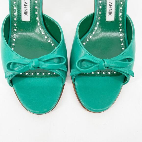 Manolo Blahnik Green Leather Pertinanu Bow Detail Kitten Heel Mules IT 36.5 - Picture 6 of 11